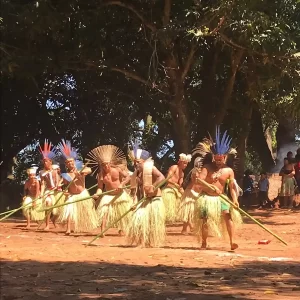 Imagem 5 - Dança tradicional Terena masculina Kipaê Aldeia Buriti - Foto Adiane Quelri_2_15